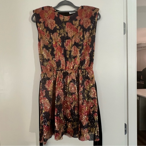 Zara - Sequined dress - Picture 2 of 6